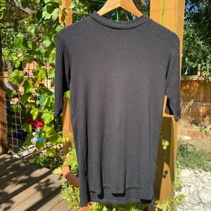 Vesta Studio - Vegan brand - 3/4 inch knit